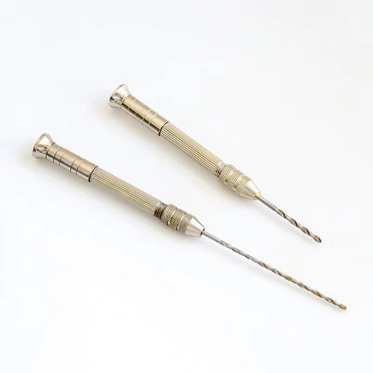 Instrument de foraj cu lumânări